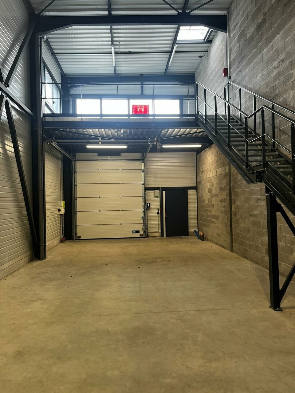 A Vendre - Local d'activités 110 m²
