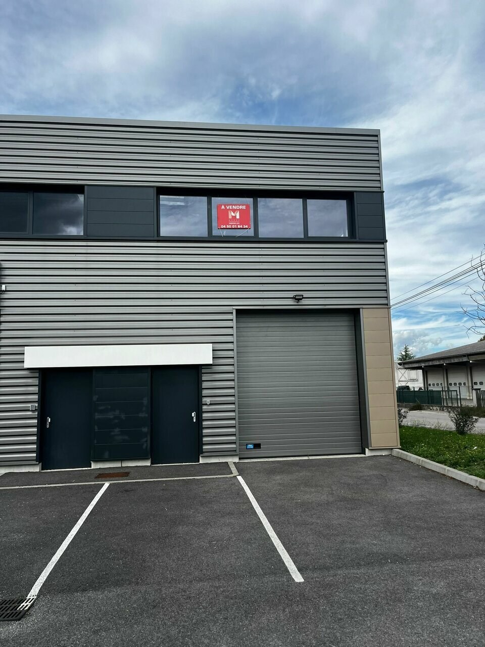 A Vendre - Local d'activités 110 m²