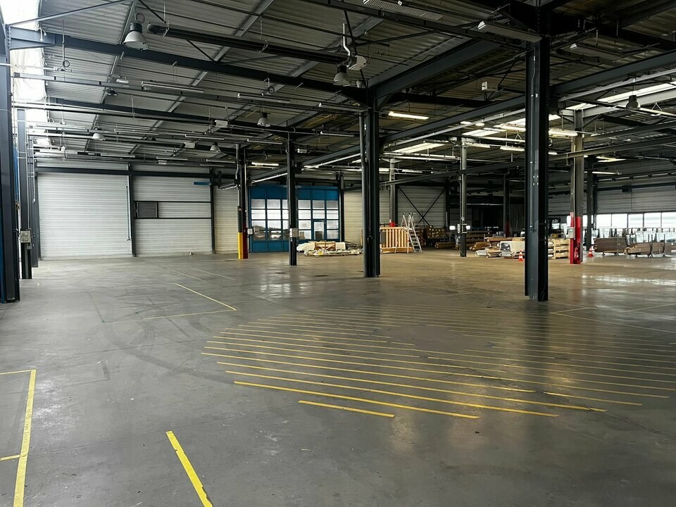 A louer - Local industriel 2275 m² à Voglans (73)